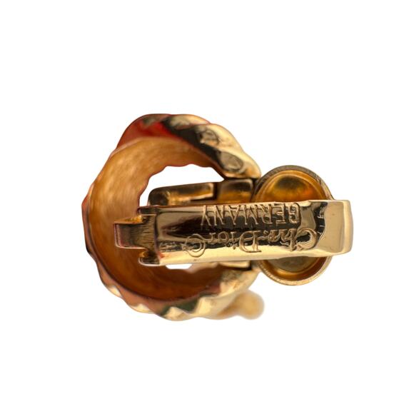 Christian Dior Vintage Gold-Tone Twisted Hoop Clip-On Earrings – Made in Germany - Picture 4 of 4